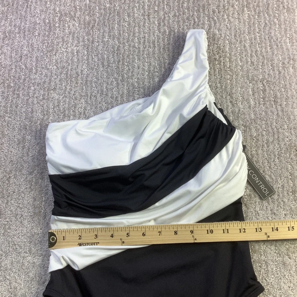 La Blanca Womens One Shoulder Tummy Control Swimsuit Black White Size 8 NWT‎
